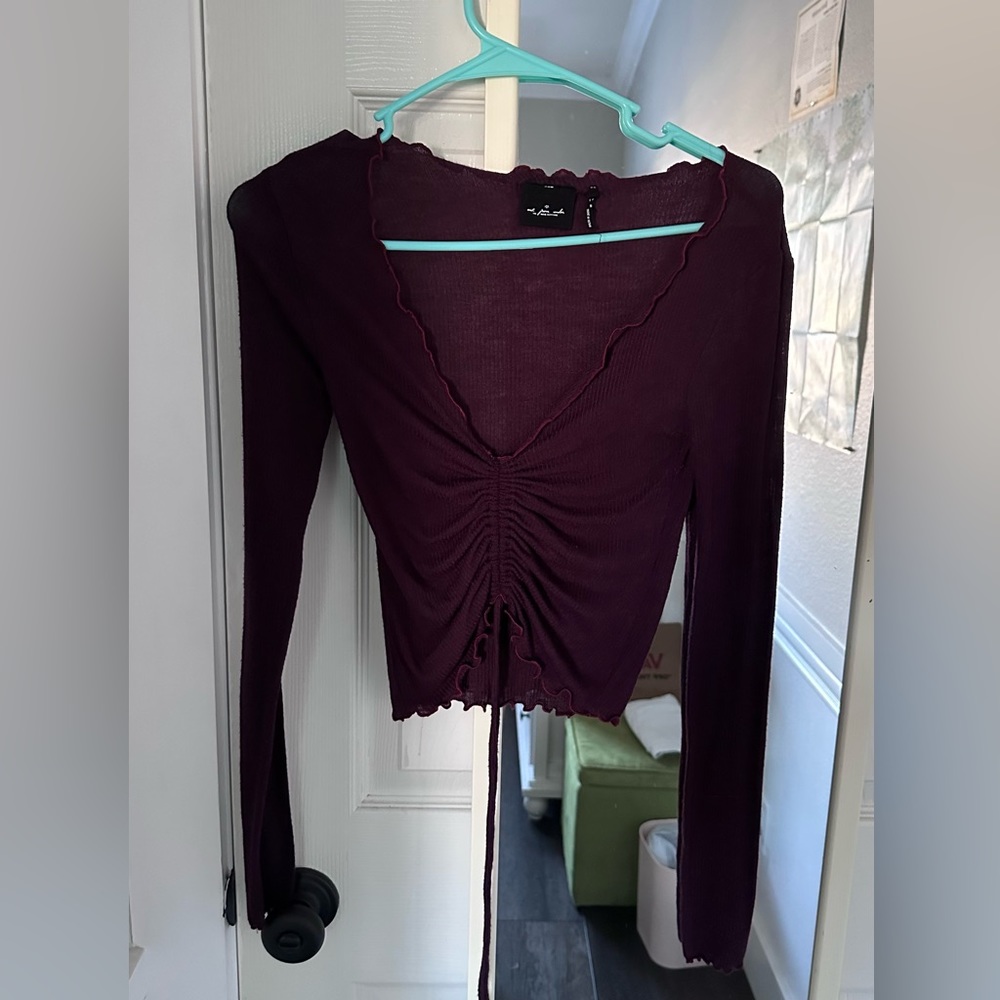 Women’s Adjustable Long Sleeve Burgundy Top